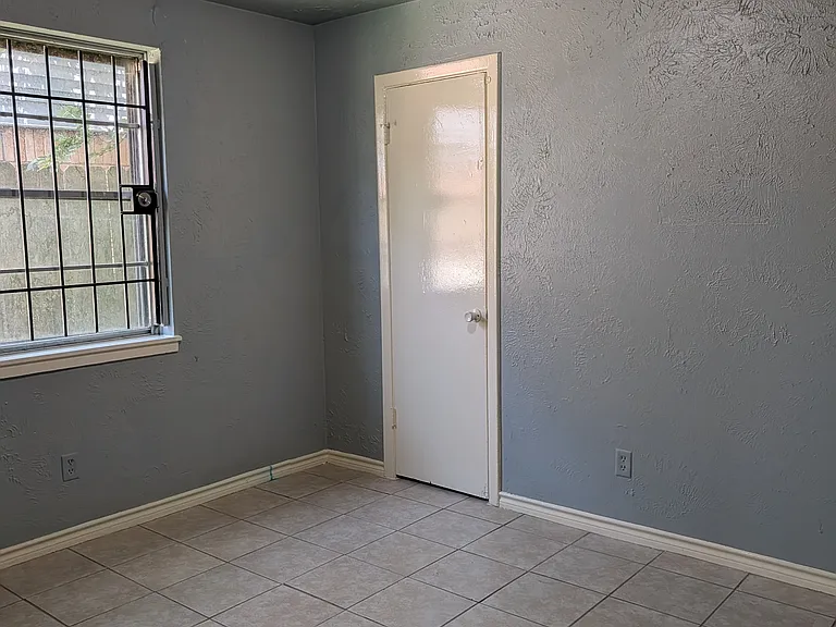 3723 Westhampton Dr — Photo 7