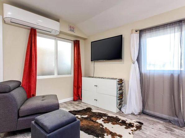 1732 Washington St #A