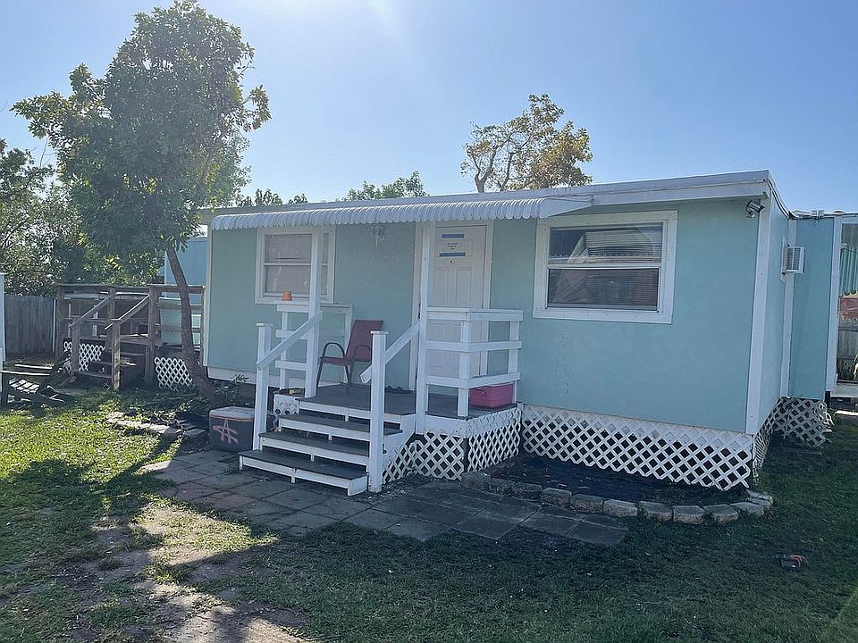 2nd image of 47 Barcelona Dr
