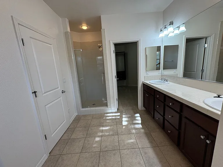 5264 Southcreek — Photo 17
