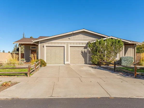 822 NE Hidden Valley Dr, Bend, OR 97701