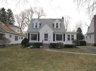 1138 Highland Park Rd, Niskayuna, NY 12309