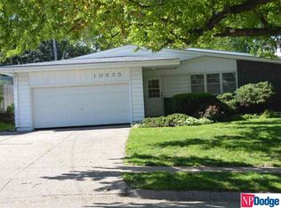 10535 Parker St, Omaha, NE 68114
