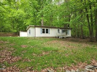 334 Tiffany Rd, Hawley, PA 18428