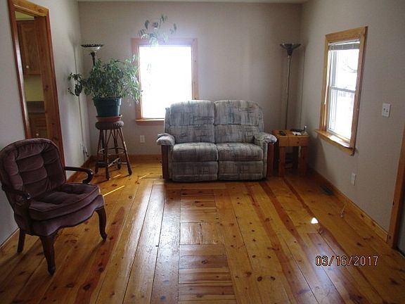 4th image of 416 Westmoreland Ave