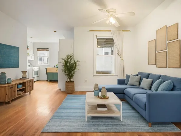 35 Story St #2, South Boston, MA 02127