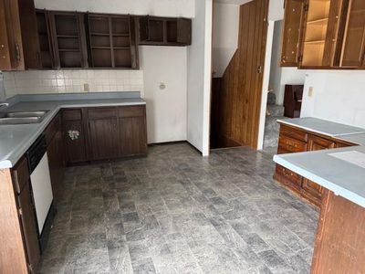 601 E 10th St, Chanute, KS, 66720