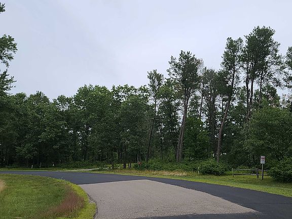 5th image of 142 W Walden Way