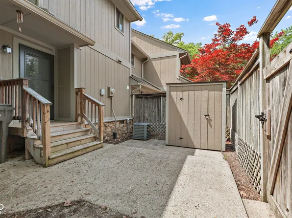 4246 Foxglove Trce, Indianapolis, IN 46237