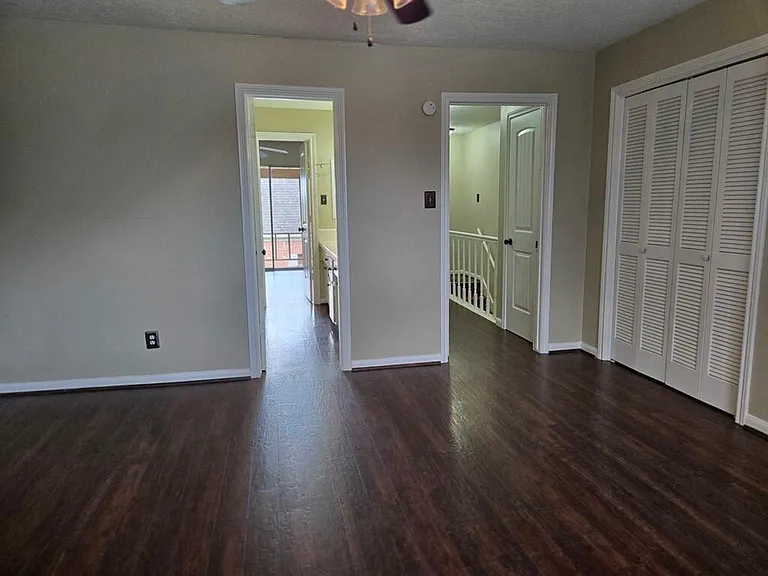 1779 Saxony Ln — Photo 14