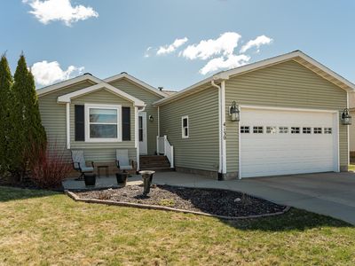 4130 Petunia Ave SE, Rochester, MN, 55904