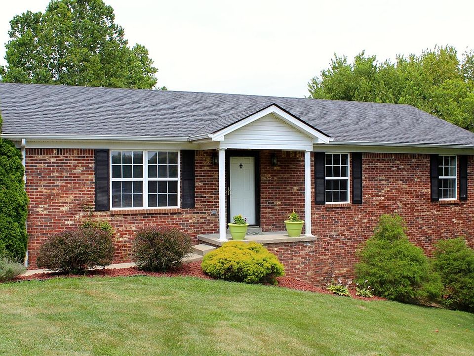 1st image of 221 Cawood Ct