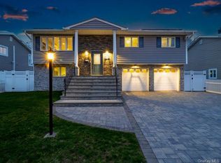 3517 Lawrence Ave, Oceanside, NY 11572
