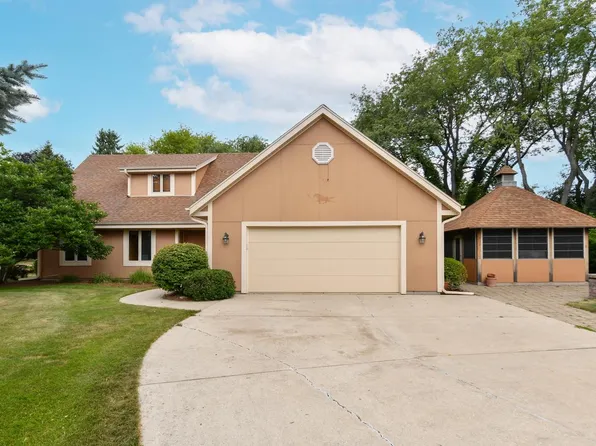 W270N6983 Woodland Oaks DRIVE, Lisbon, WI 53089
