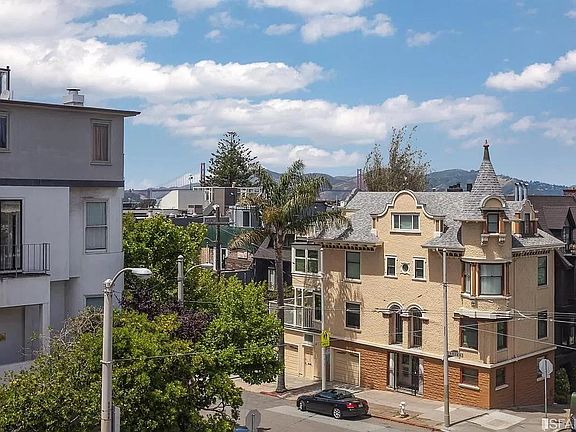 3rd image of 2850 Fillmore St APT C