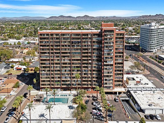 4th image of 4750 N CENTRAL Avenue #17B