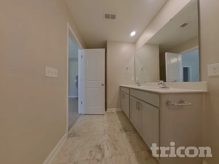 122 Denali Cir — Photo 8