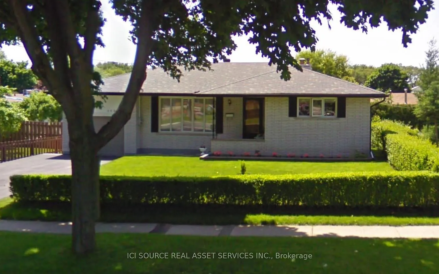3 bed, $2,450 — Photo 1