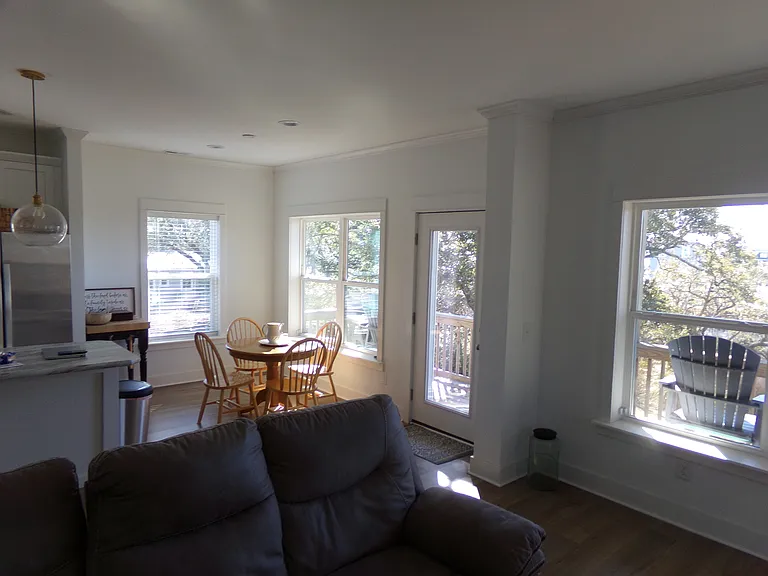 1919 Waterway St SW — Photo 7