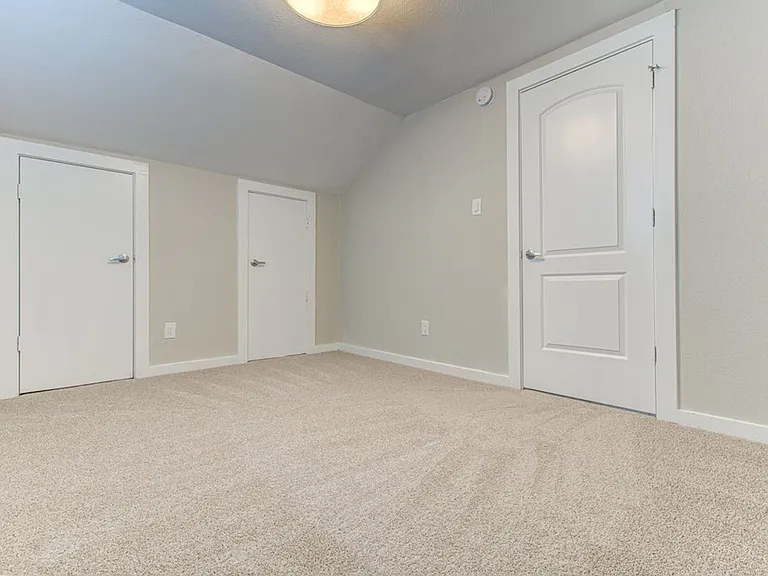 6607 Capriola Dr — Photo 18