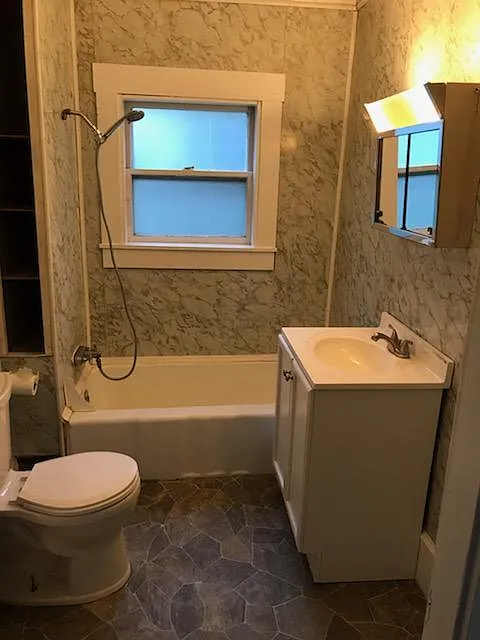 3 bed, 1200 sqft, $1,250 — Photo 4