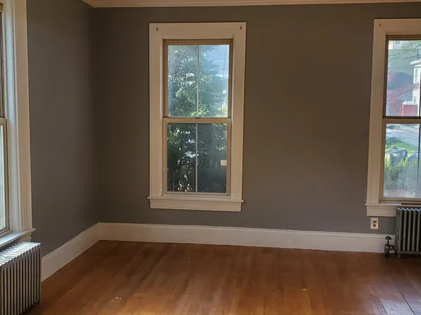 23 South St #1, Southbridge, MA 01550