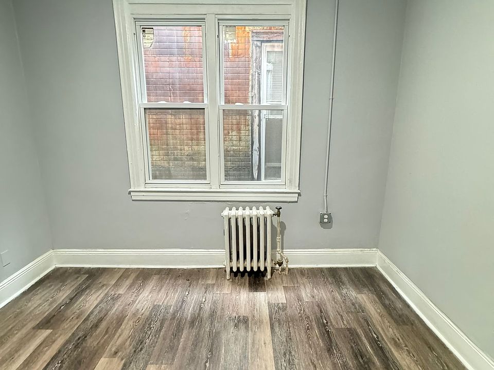 2nd image of 401 Central Ave #5CC