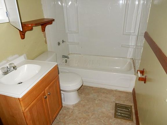 5th image of 887 Wainwright Dr