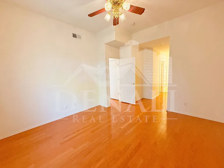 15802 N Hidden Valley Ln — Photo 13
