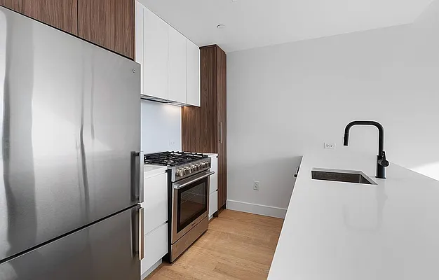 Rented by West 124th Manager LLC | media 62