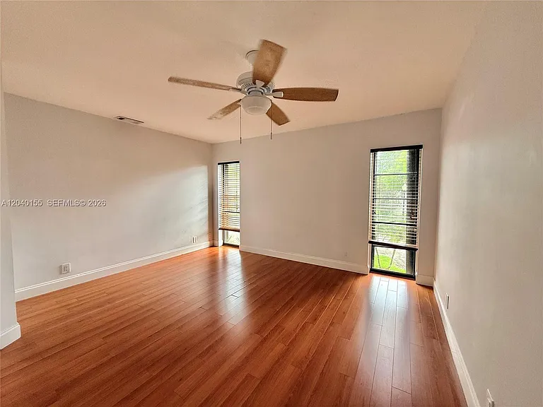 9717 N New River Canal Road 406 #406 — Photo 44