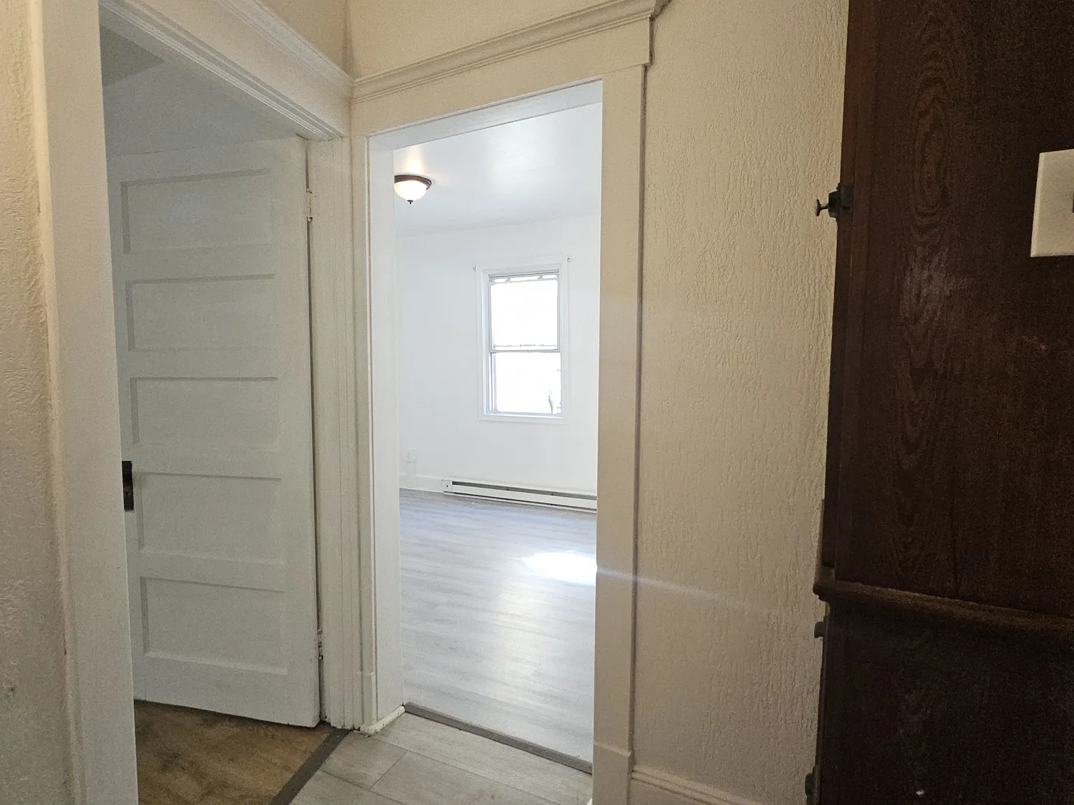 2 bed, $1,350 — Photo 2