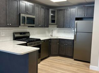 2-42 Riverside Sq, Bloomingdale, NJ 07403