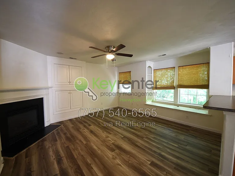 1109 Lady Ashley Dr — Photo 12