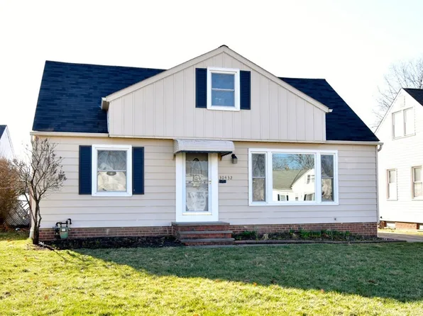 30432 Fairway Blvd, Willowick, OH 44095
