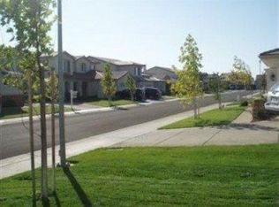11820 Spring Walk Way, Rancho Cordova, CA 95742