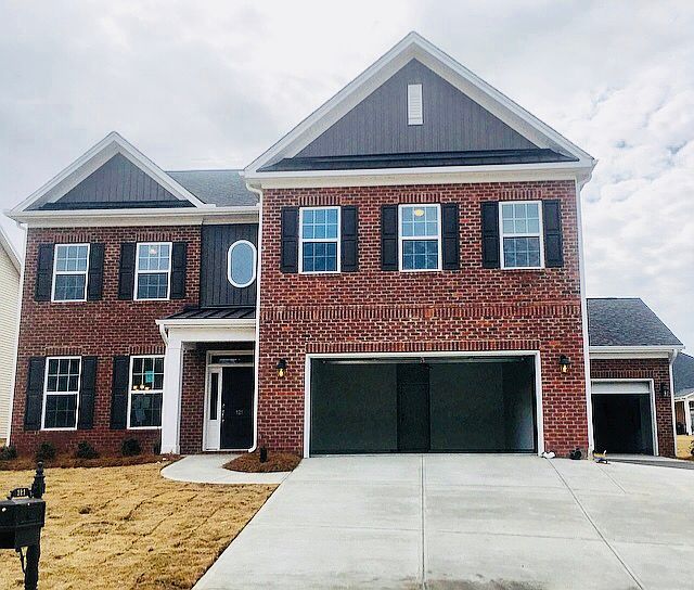 1st image of 121 Leigh Creek Dr