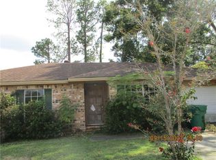 319 Thames Dr, Slidell, LA 70458