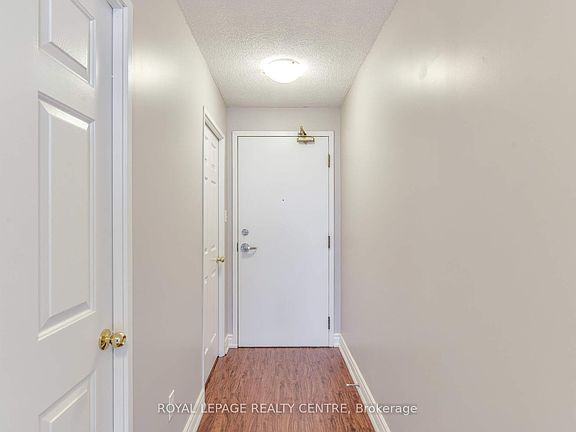 5th image of 101 Subway Cres #1901