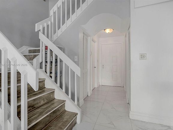 5th image of 11855 SW 99th St