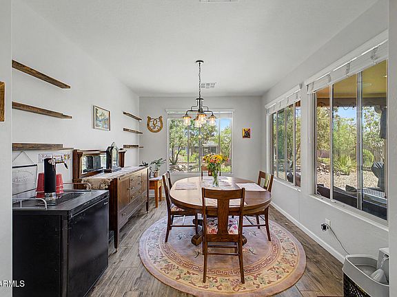 4th image of 3220 Sparrows Creek Way