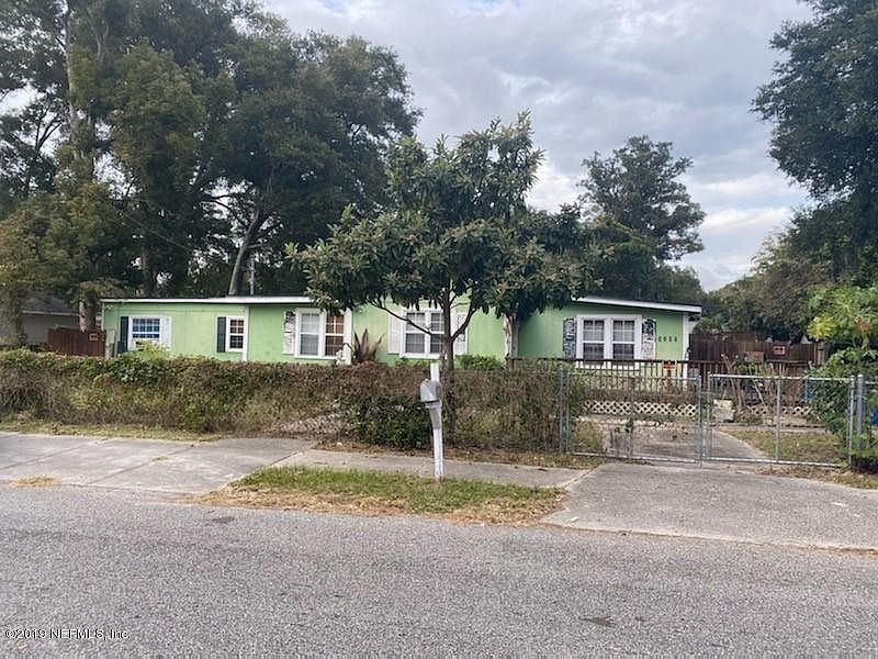1st image of 8207 Cocoa Ave