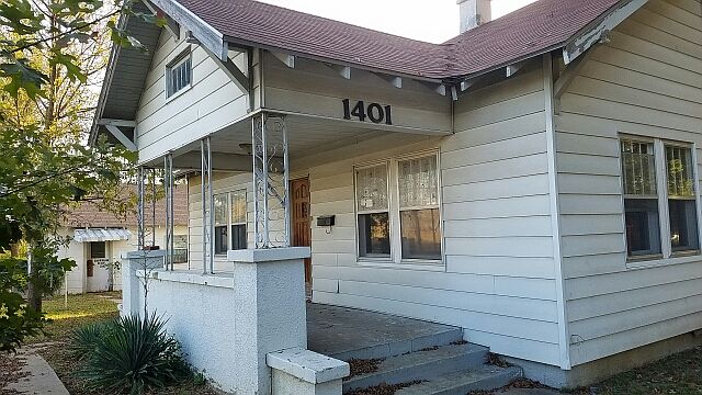 1st image of 1401 W 7th St