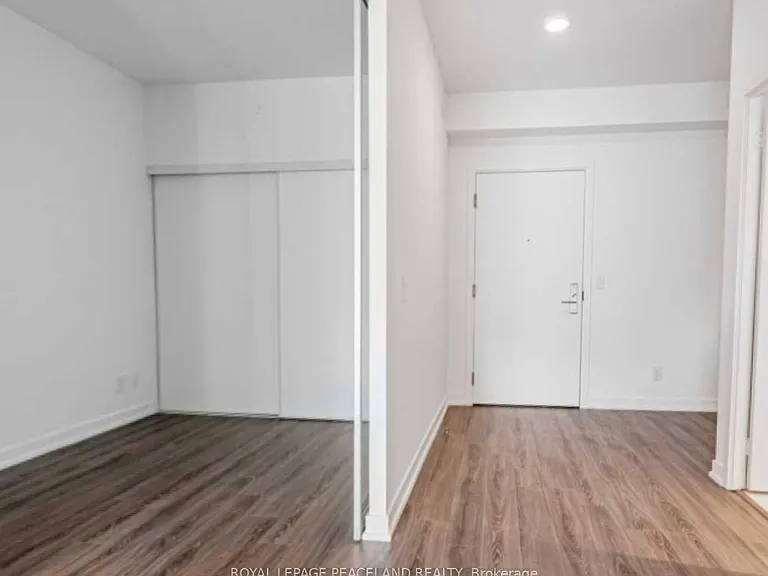 20 Edward St #1007 — Photo 6