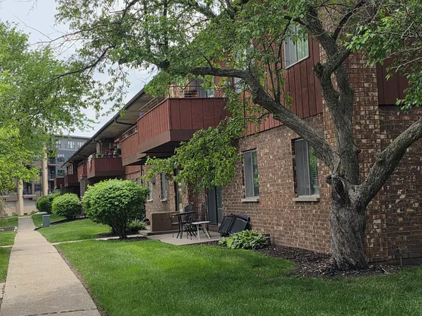 6413 Bridge Rd, Madison, WI
