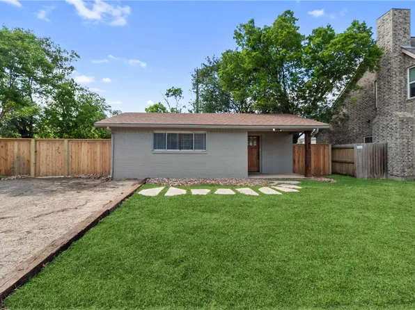 108 Lynn Dr, Bryan, TX 77801