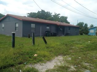 1002 N 16th St, Fort Pierce, FL 34950