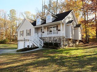 114 Oak Ridge Dr, La Fayette, GA 30728