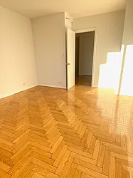Rented by RELO REDAC INC.