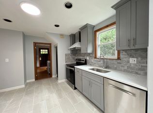 663 Union St, Braintree, MA 02184